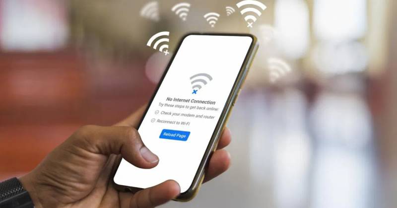 Bạn cần kết nối mạng mạnh trong quá trình tải app CF789